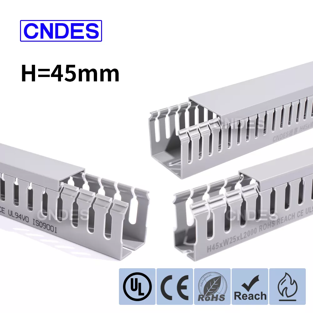 45 mm hoog PVC-draadafdekkingskanaal met sleuf