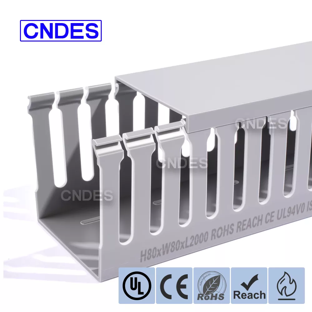 80×80 PVC-bedradingskanaal met gleuf