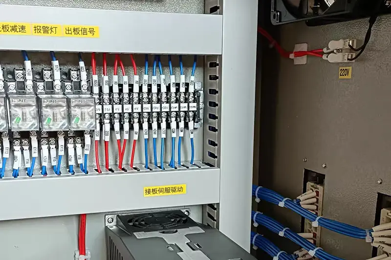 PVC scheidingsbedradingskanalen